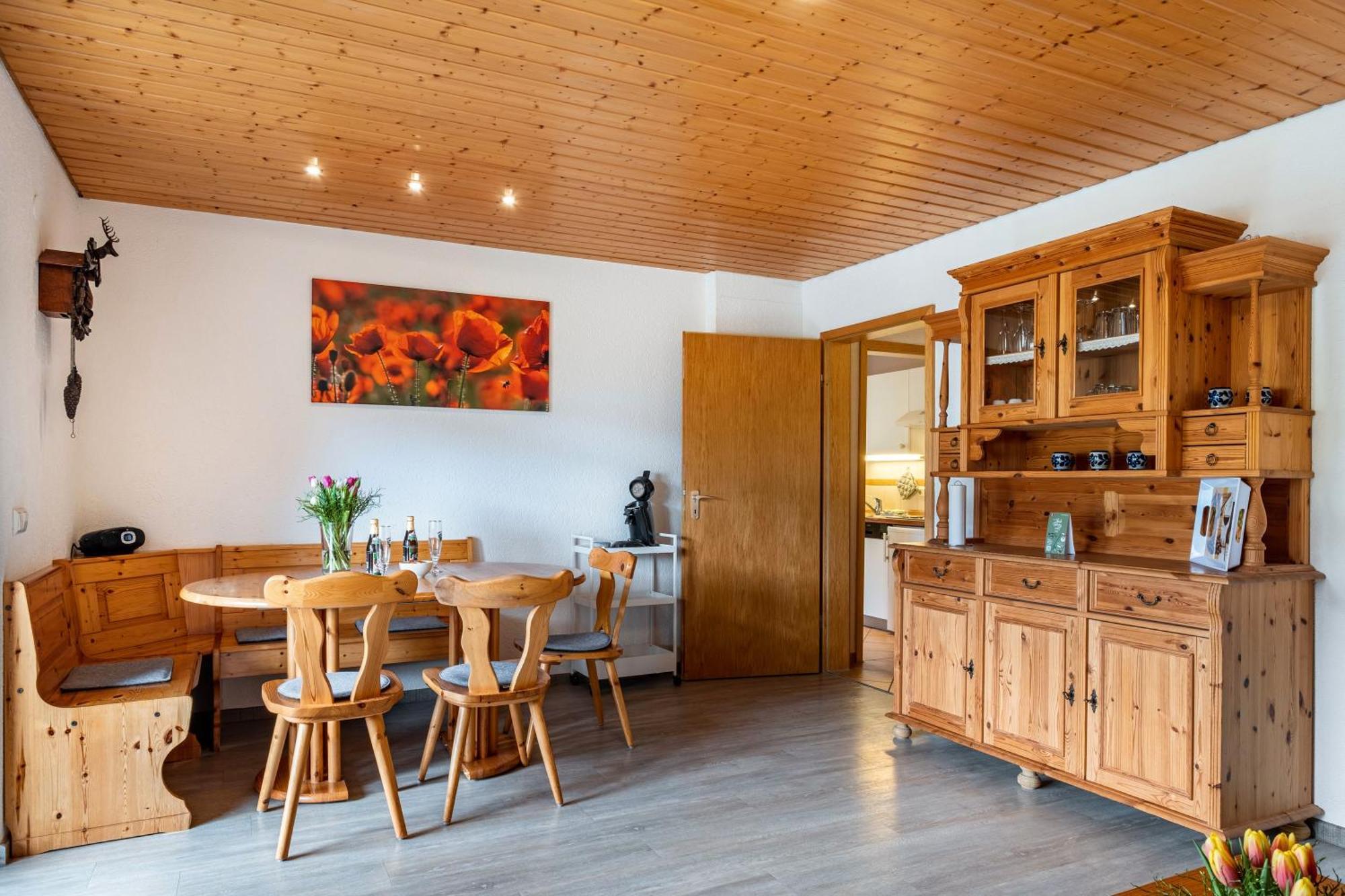 טיטיזי-נוישטאדט Ferienhaus Kaltenbach מראה חיצוני תמונה